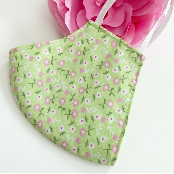 3 for $25 Triple Layer Handmade Face Mask floral - Picture 4 of 6